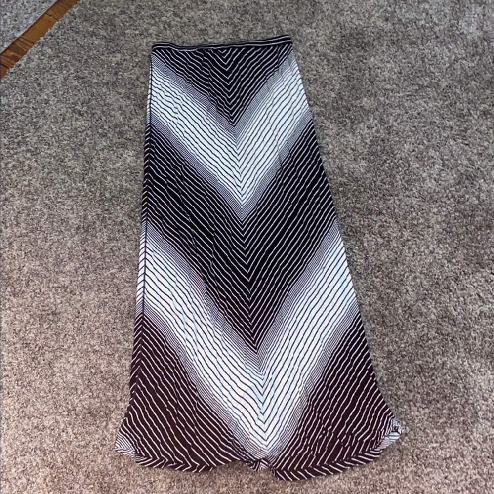 Maxi Flattering Skirt